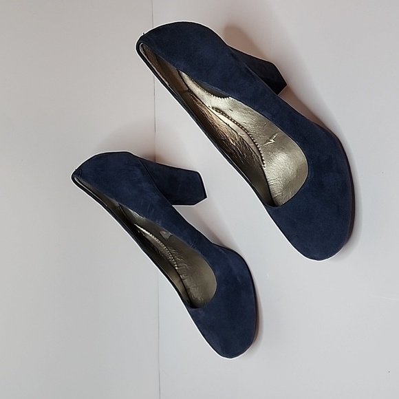 Me Too Leanna Blue Suede Hidden Platform Heels, Size 11 - Picture 3 of 7